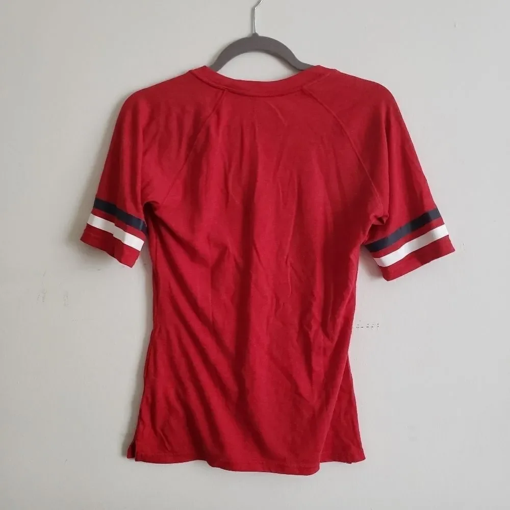 Nike Angels V-neck t-shirt